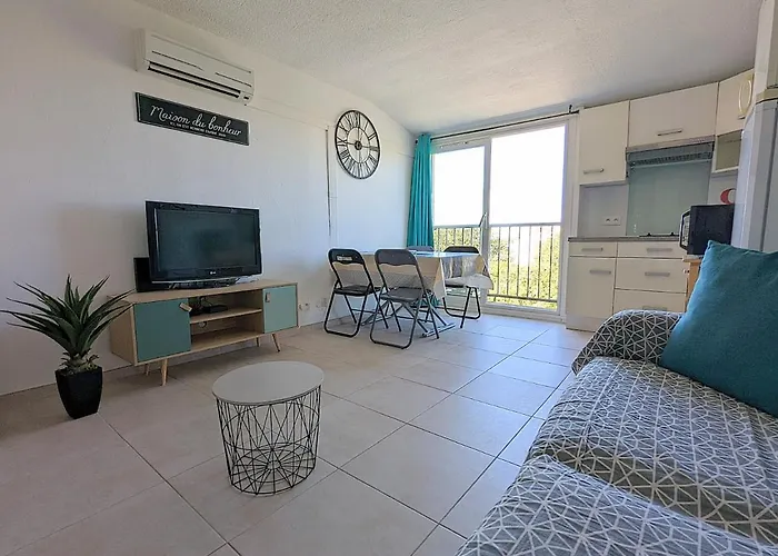 Appartement Proche Port Et Mer Avec Wifi Et Climatisation